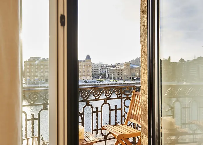 Appartement Deluxe Apt-views To Historic Maria Cristina San Sebastian